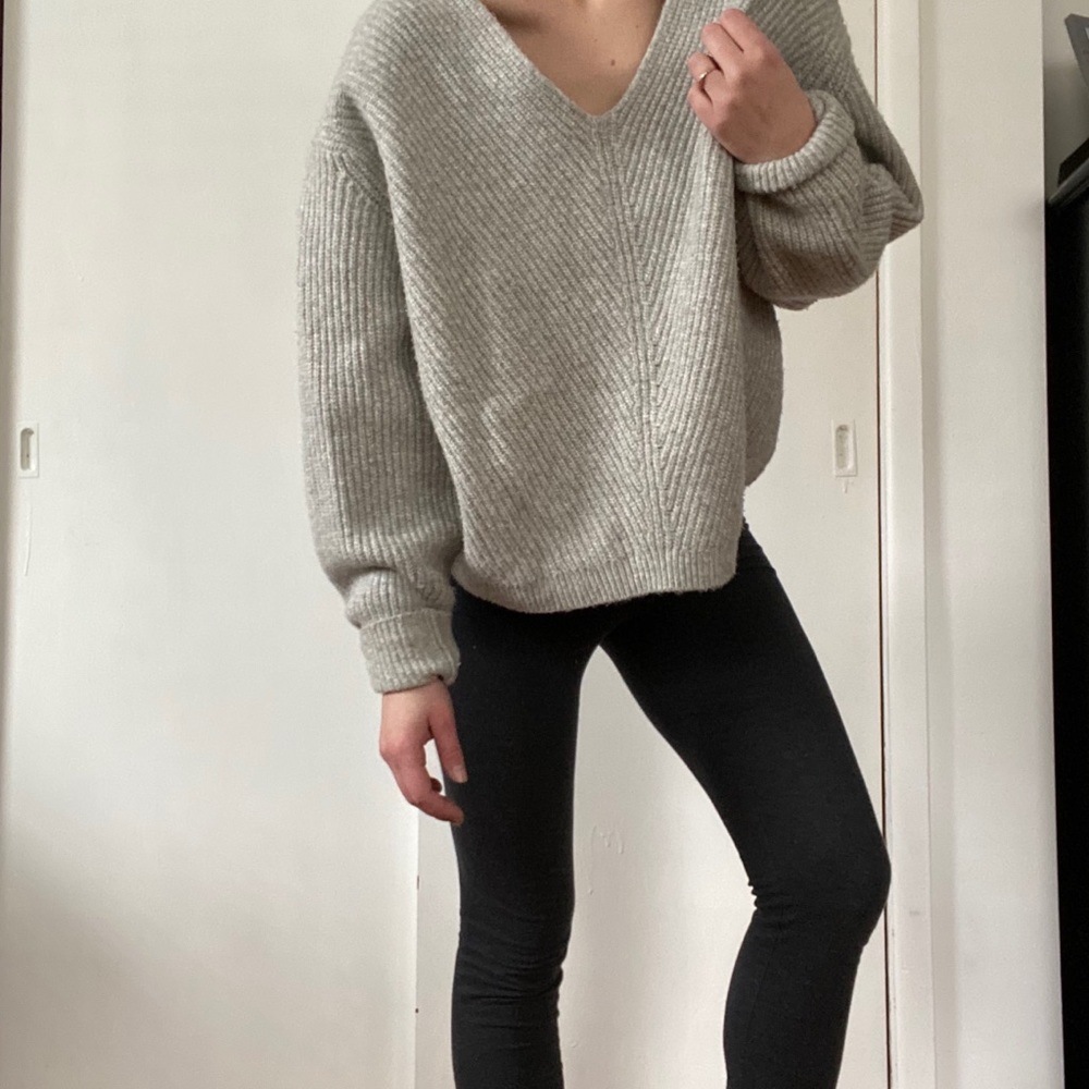Sweater - Picture 2 of 4